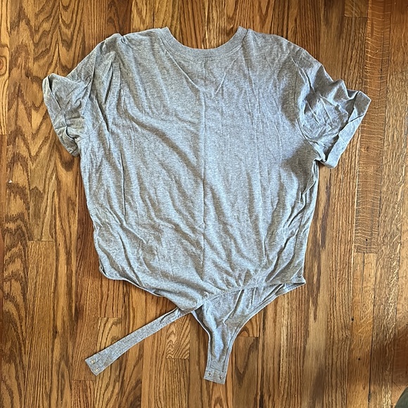 WeWoreWhat Gray T Shirt Bodysuit - Picture 3 of 3
